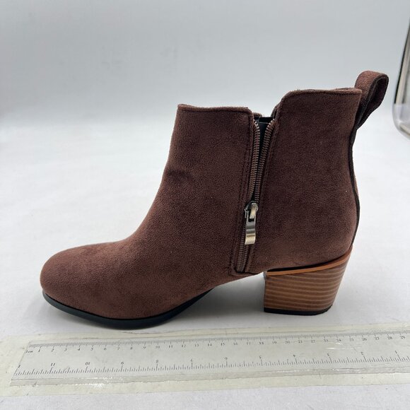 Brown Almond Toe Block Low Heel Ankle Bootie Classic V Cut Side Zipper Shoes - Picture 1 of 7
